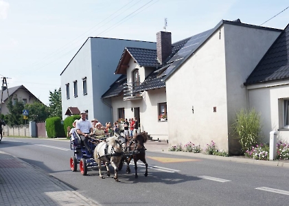 Korowód dożynkowy 2025-10